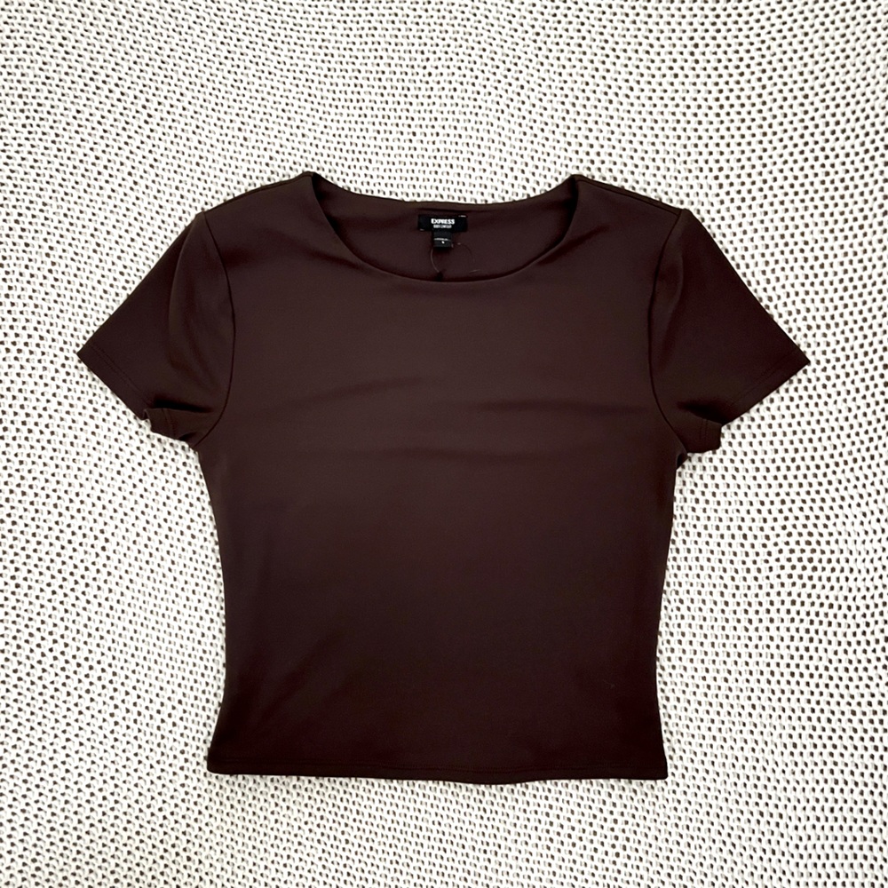 express body contour tee || brown, size s
